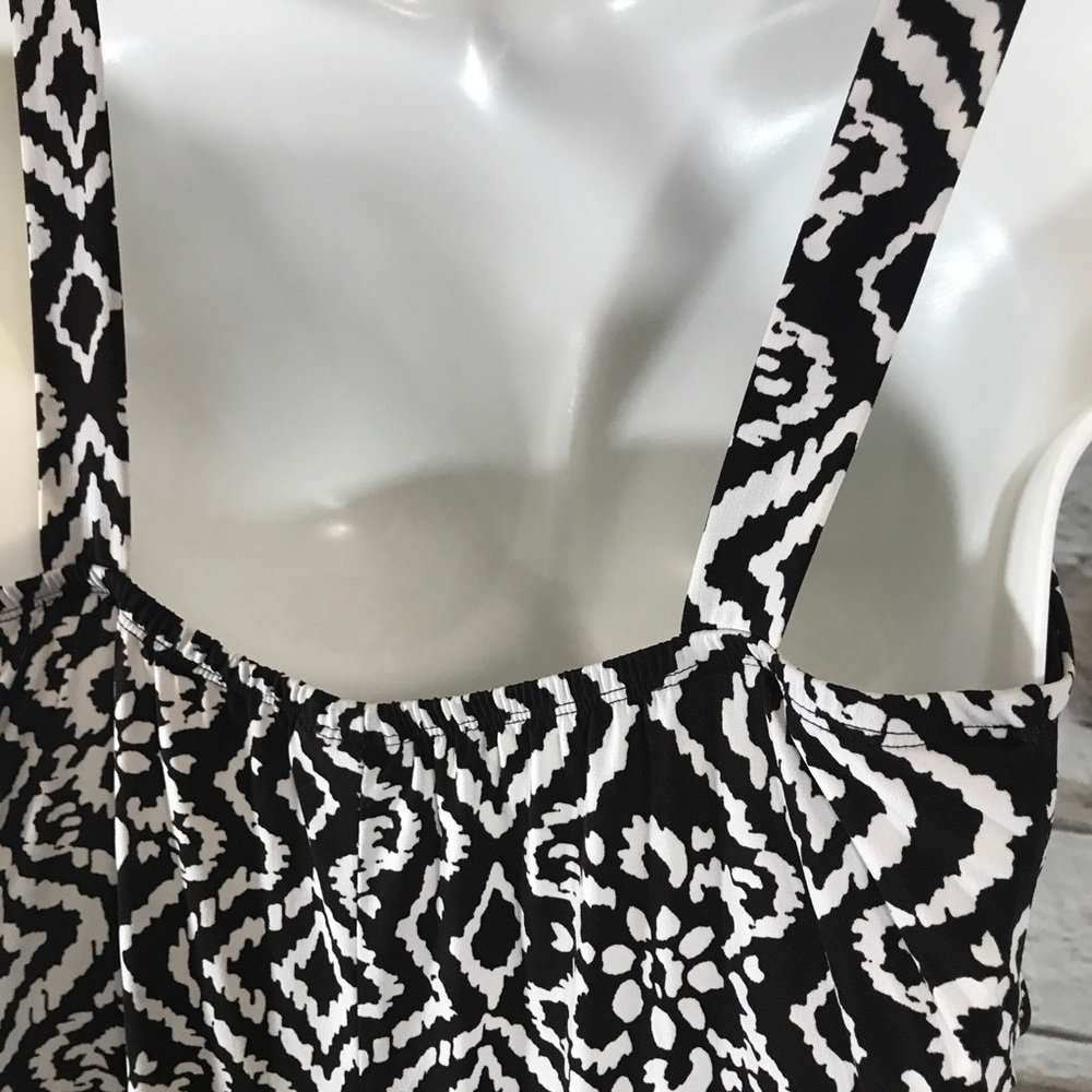 En Focus women’s dress size 16w sleeveless highlow - Picture 9 of 9